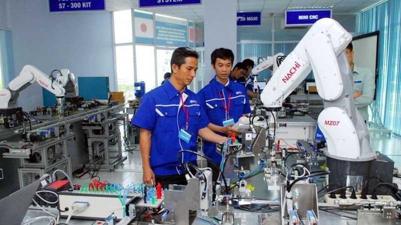 Hà Nội có chủ trương chi đến 100% kinh phí mua sắm thiết bị, phần mềm và vận hành đối với nhiệm vụ nghiên cứu, 50% chi phí thiết bị cho dự án sản xuất thử nghiệm. Hà Nội có chủ trương chi đến 100% kinh phí mua sắm thiết bị, phần mềm và vận hành đối với nhiệm vụ nghiên cứu, 50% chi phí thiết bị cho dự án sản xuất thử nghiệm.