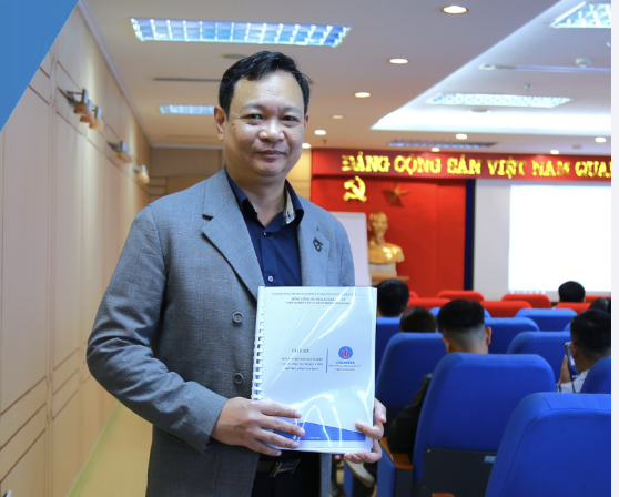 Ảnh chụp Màn hình 2025-12-03 lúc 07.54.06.png