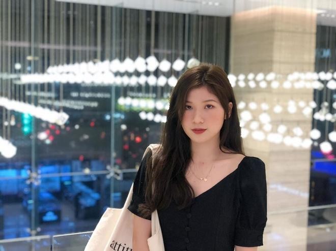 Hot girl làng võ Trang Cẩm Lành Hot girl làng võ Trang Cẩm Lành