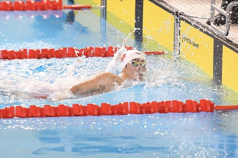 Lượt bơi đầu tiên là Kim Sơn, sau đó đến Huy Hoàng, Quý Phước và Hưng Nguyên có chặng nước rút. Các thành viên đều hoàn thành phần thi với thành tích tốt nhất. Lượt bơi đầu tiên là Kim Sơn, sau đó đến Huy Hoàng, Quý Phước và Hưng Nguyên có chặng nước rút. Các thành viên đều hoàn thành phần thi với thành tích tốt nhất.