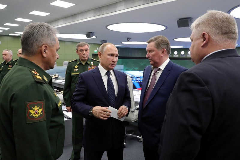 Tổng thống Putin nói rằng giờ Mỹ phải cố gắng để bắt kịp Nga trong phát triển vũ khí siêu thanh (Ảnh: Reuters)