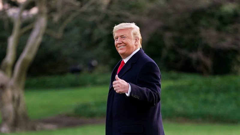 Tiến trình luận tội của đảng Dân chủ đã làm ông Trump mạnh mẽ hơn, và nhận được sự ủng hộ nhiều hơn (Ảnh: RT)