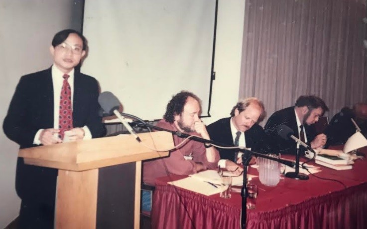 Ông Hà Huy Thông trong một hội thảo tại Mỹ (Ảnh nhân vật cung cấp) Ông Hà Huy Thông trong một hội thảo tại Mỹ (Ảnh nhân vật cung cấp)