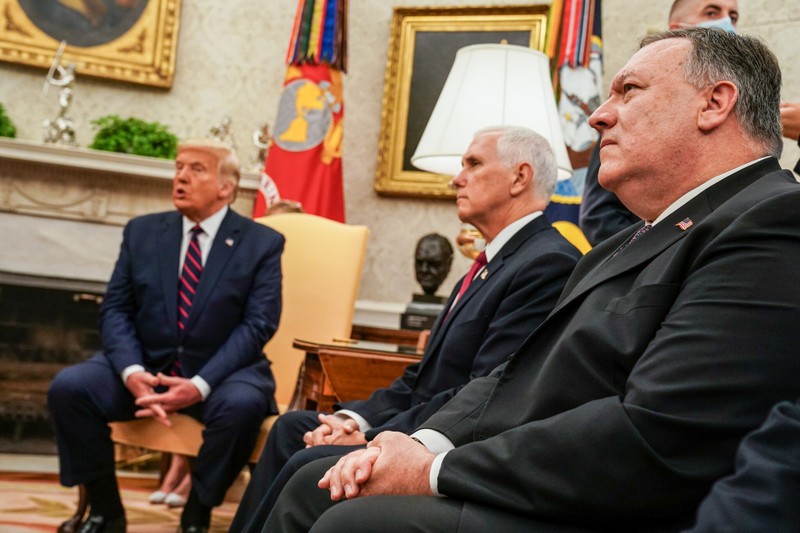 Các cố vấn gồm ông Pompeo và Miek Pence đã cảnh báo ông Trump về một cuộc xung đột diện rộng nếu tấn công Iran (Ảnh: New York Times)