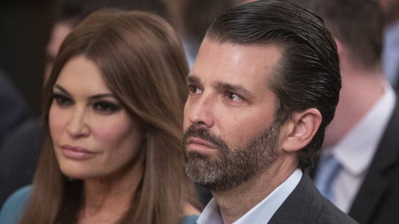 Donald Trump Jr. và bạn gái Kimberly Guilfoyle (Ảnh: BBC)