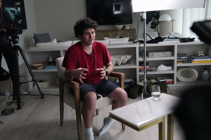 Bankman-Fried trong cuộc phỏng vấn với Wall Street Journal ngày 2/12 (Ảnh: WSJ) Bankman-Fried trong cuộc phỏng vấn với Wall Street Journal ngày 2/12 (Ảnh: WSJ)