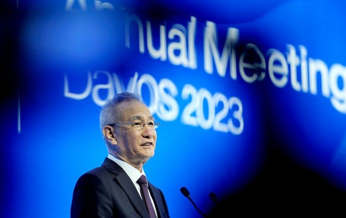 Phó Thủ tướng Trung Quốc Lưu Hạc phát biểu tại Davos (Ảnh: AP) Phó Thủ tướng Trung Quốc Lưu Hạc phát biểu tại Davos (Ảnh: AP)