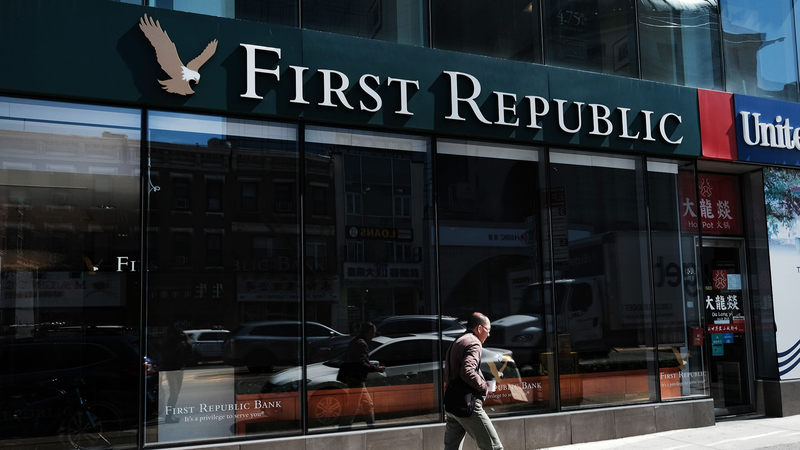 First Republic có thể trở thành ngân hàng tiếp theo trở thành "mắt xích yếu" (Ảnh: CNN) First Republic có thể trở thành ngân hàng tiếp theo trở thành "mắt xích yếu" (Ảnh: CNN)