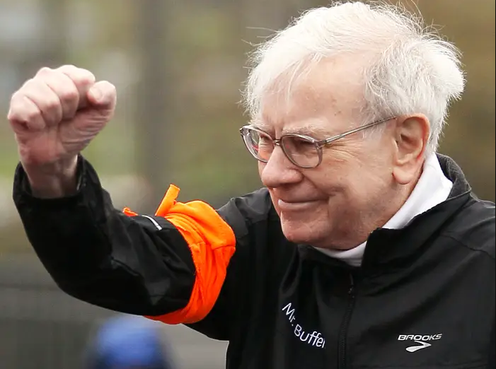 Warren Buffett dự định cho đi 99% tài sản của mình (Ảnh: Reuters) 11.png