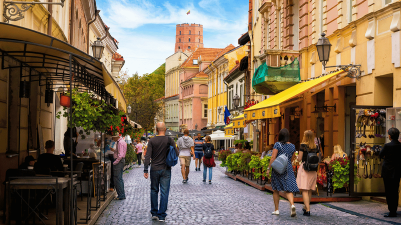 Thành phố Vilnius, Lithuania thu hút nhiều lao động nước ngoài (Ảnh: Getty)