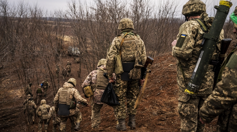 Hoạt động huấn luyện quân sự của quân đội Ukraine ở DonetskẢnh: Anadolu.