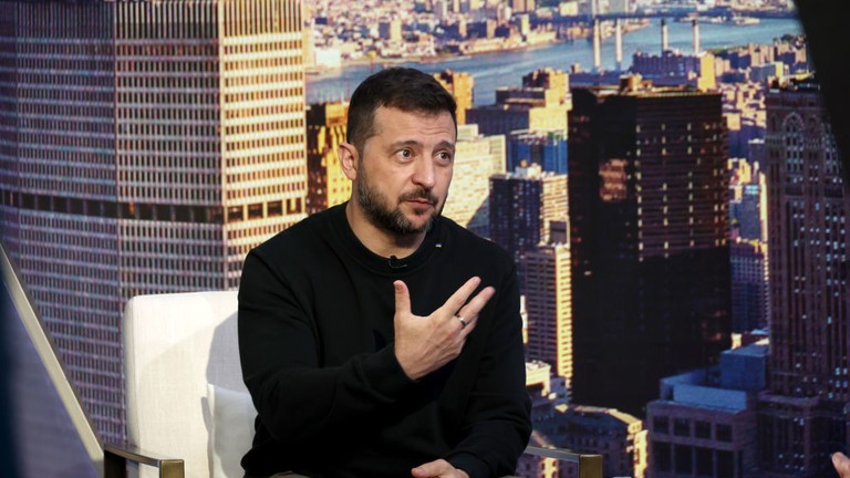 Tổng thống Ukraine Volodymyr Zelensky tham gia phỏng vấn tại Fox News Channel Studios ở Thành phố New York, ngày 27/9/2024. Ảnh: Getty.