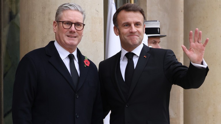 Thủ tướng Anh Keir Starmer và Tổng thống Pháp Emmanuel Macron. Ảnh: Getty.