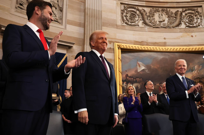 Ông Donald Trump tại phòng Rotunda, Điện Capitol trước khi có bài phát biểu nhậm chức Tổng thống Mỹ. Ảnh: Getty.