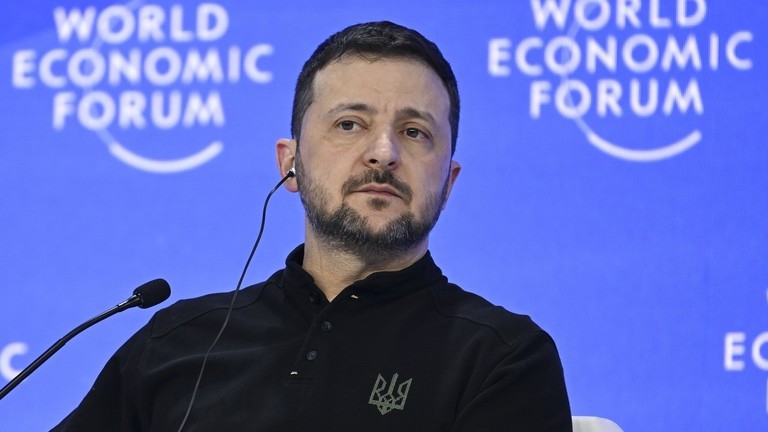 Nhà lãnh đạo Ukraine Volodymyr Zelensky tham dự Diễn đàn Kinh tế Thế giới (WEF) ở Davos, Thụy Sĩ ngày 21/1. Ảnh: Getty.