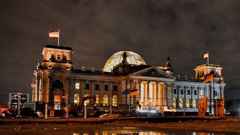 Tòa nhà Quốc hội Đức ở Berlin vào ngày 29/1. Ảnh: Getty.