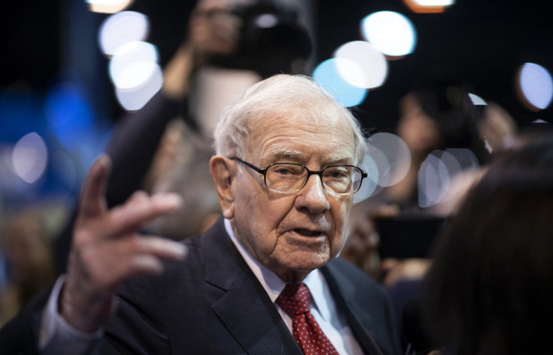 Tỷ phú, nhà đầu tư Warren Buffett. Ảnh: Newsweek.