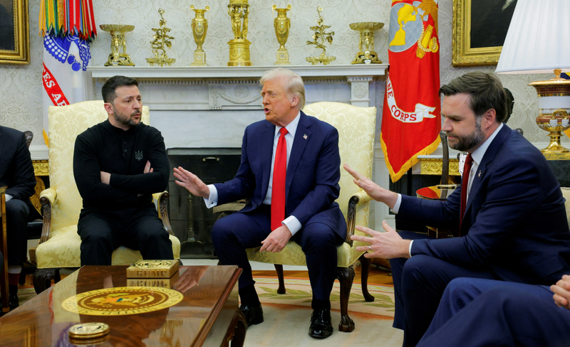 Ông Trump và ông Zelensky có màn tranh cãi nảy lửa tại Phòng Bầu dục hôm 28/3. Ảnh: Reuters.