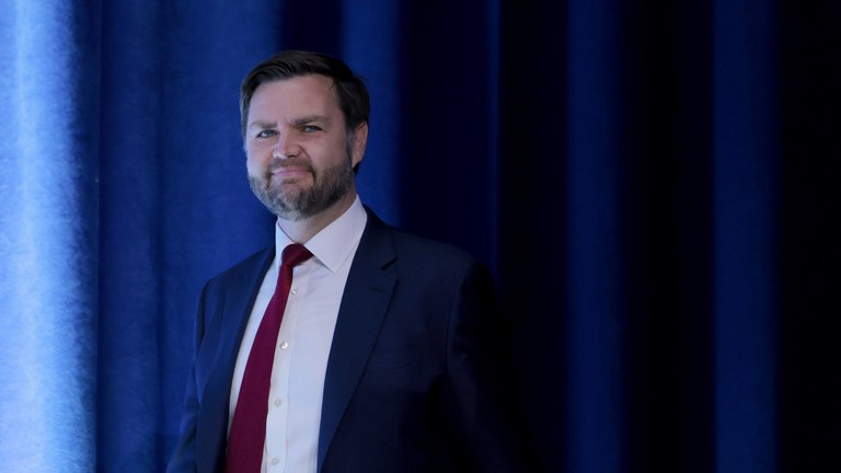 Phó Tổng thống Mỹ J.D. Vance phát biểu tại một sự kiện ở Washington, DC vào ngày 28/2. Ảnh: Getty.