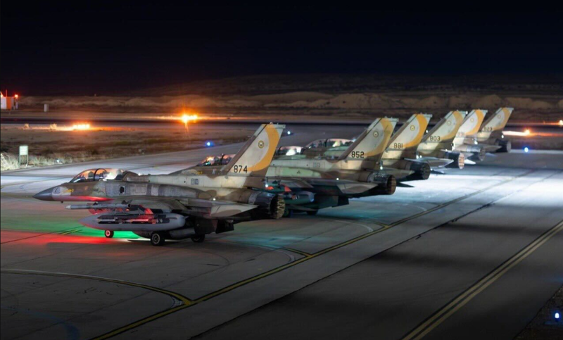Các chiến đấu cơ F-16 mà IDF tuyên bố đã được triển khai để thực hiện chiến dịch tấn công Iran. Ảnh: IDF. Israel tấn công trái tim hạt nhân Iran Đòn đánh lớn nhất lịch sử và nguy cơ chiến tranh 2.png