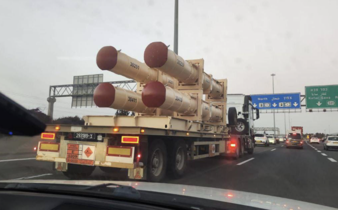 Tên lửa đất đối không thuộc hệ thống chống tên lửa Barak 8 của Israel. Ảnh: MW. Tên lửa Mach 13+ Iran xuất trận Huyền thoại phòng thủ Israel đã chấm dứt 2.png