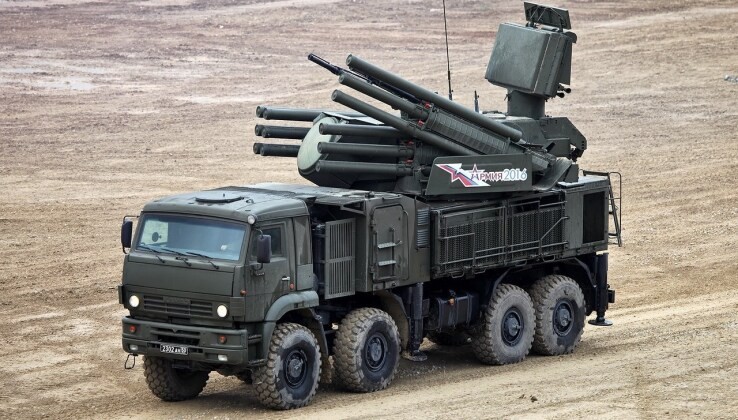 Xe chiến đấu phòng không Pantsir của Quân đội Nga. Ảnh: MW.