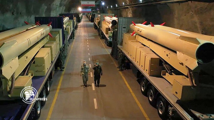 Tên lửa đạn đạo của Lực lượng Vệ binh Cách mạng Iran trong một cơ sở ngầm kiên cố. Ảnh: MW. Không kích Tehran bất cứ lúc nào Israel định hình học thuyết tấn công mới với Iran 2.jpg