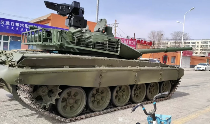 Norinco nâng cấp T-72 với tháp pháo mới. Ảnh: Weibo. Trung Quốc công bố gói nâng cấp siêu tăng T-72 Thách thức vị thế Nga trên thị trường vũ khí 1.png