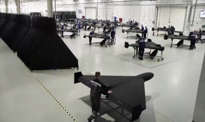 Cơ sở sản xuất Geran-2. Ảnh: MW. Patriot bị vô hiệu hóa Nga tung đòn phối hợp UAV–tên lửa, Ukraine gặp khó khăn 2.jpg