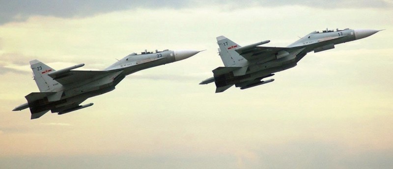Máy bay chiến đấu Su-30MK2 của Hải quân Trung Quốc. Ảnh: MW. Máy bay chiến đấu tầm xa nhất ở châu Mỹ bảo vệ Venezuela Su-30MK2 có năng lực như thế nà 3.jpeg