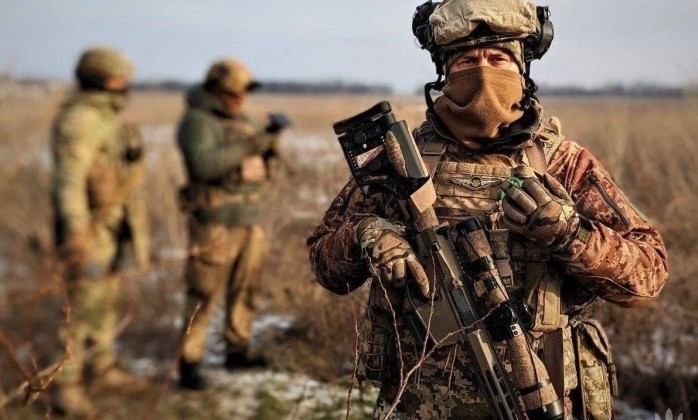 Quân đoàn tình nguyện Ba Lan tại Ukraine - Lực lượng chiến đấu nước ngoài đóng vai trò ngày càng tăng trong việc củng cố phòng tuyến của Ukraine. Ảnh: MW. Ukraine kiệt quệ binh lực Phòng tuyến trước quân đội Nga có nguy cơ sụp đổ 3.jpg