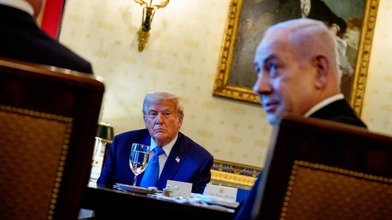 Ông Trump đã có cuộc điện đàm căng thẳng với ông Netanyahu sau khi vụ việc xảy ra. Ảnh: Getty. Đằng sau chiến dịch dội lửa táo bạo của Israel vào Qatar khiến ông Trump sững sờ 3.jpg