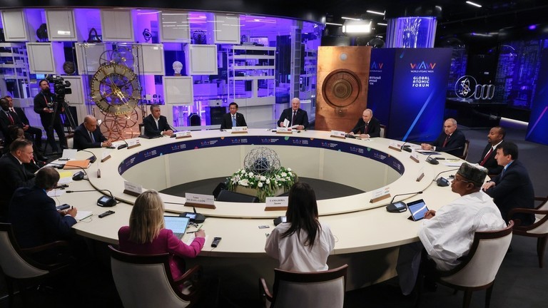 Diễn đàn Nguyên tử Toàn cầu tại Moscow, Nga, ngày 25/9. Ảnh: Sputnik.