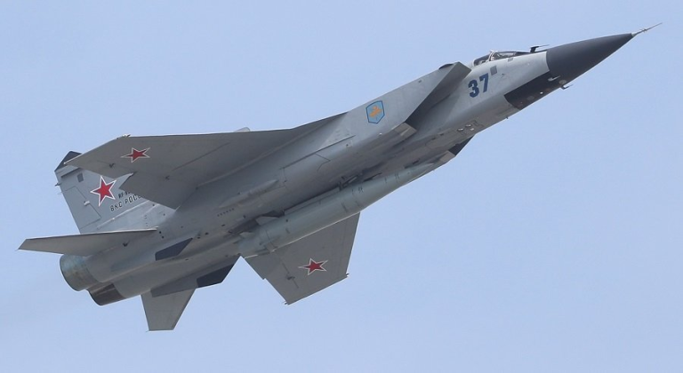 Chiến đấu cơ MiG-31 của Không quân Nga. Ảnh: MW. Nga nâng cấp tên lửa siêu lắt léo giúp MiG-31I gần như không thể bị ngăn chặn 2.png