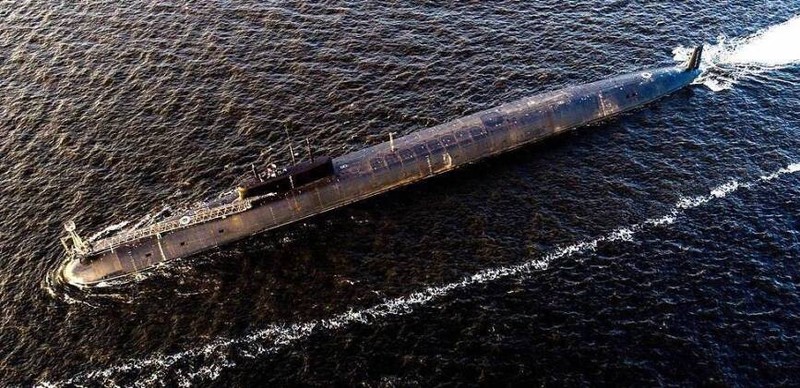 Tàu ngầm tên lửa đạn đạo hạt nhân lớp Borei. Ảnh: MW. Ông Putin úp mở về vũ khí hạt nhân tối thượng của Nga, khiến giới chuyên gia đồn đoán 2.jpg