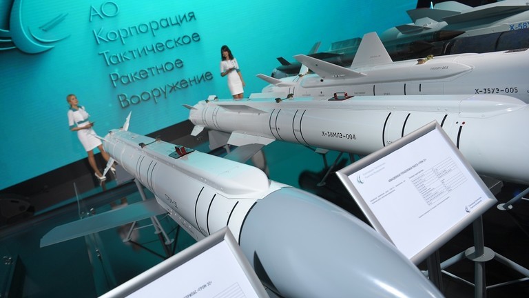 Bom lượn của Nga tại triển lãm quân sự ở Zhukovsky, Nga, ngày 30/8/2019. Ảnh: Sputnik.