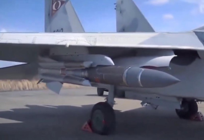 Tên lửa Kh-31 được trang bị cho Su-30MK2. Ảnh: Getty. Sát thủ diệt hạm Nga trong tay Venezuela khiến tàu chiến Mỹ đứng ngồi không yên ngoài khơi Caribe 3.jpg