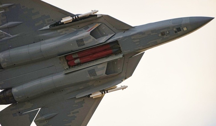 Bí mật rò rỉ Nga sao chép nhiều công nghệ của Su-57 cho chương trình phát triển PAK DA 2.jpg