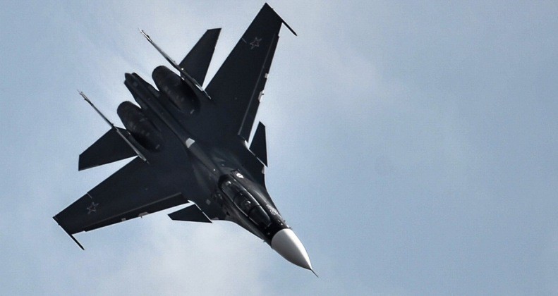 Máy bay chiến đấu Su-30SM của Không quân Nga. Ảnh: MW.