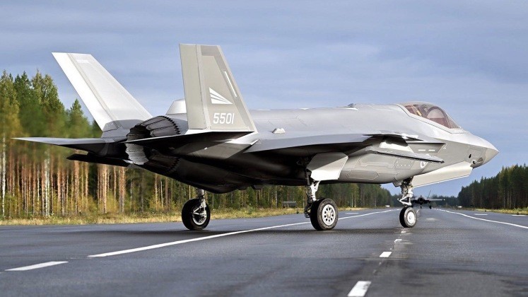 F-35 sắp tích hợp tên lửa Meteor Bước ngoặt sức mạnh hay cuộc đua muộn màng của châu Âu 2.jpeg