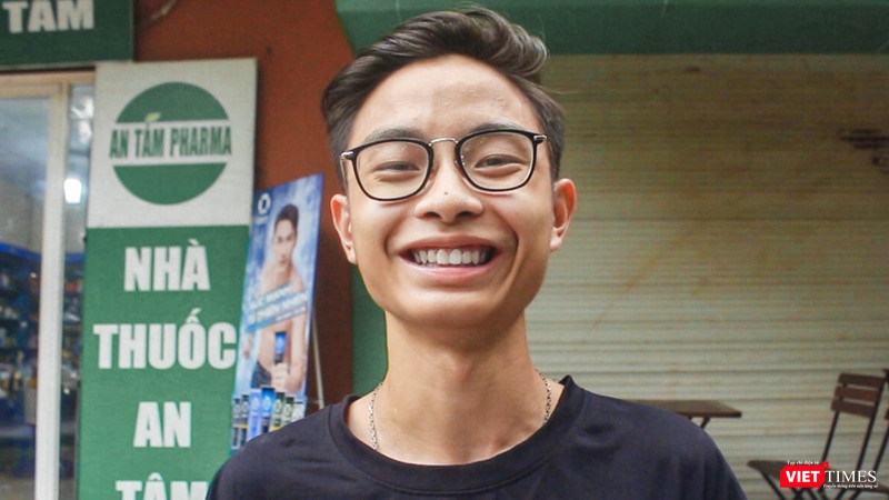 Nguyễn Phan Anh - học sinh đạt giải Ba tại sự kiện “Talaria: Bay”.