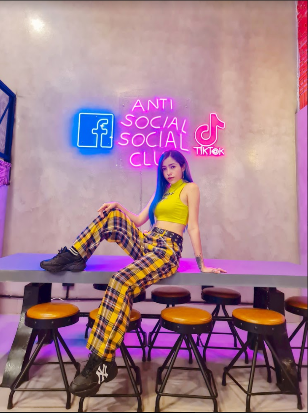 Sáng tạo video theo xu hướng. Sáng tạo video theo xu hướng.