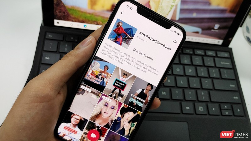 TikTok ra mắt sự kiện "TikTok Fashion Month", thu hút hàng tỷ lượt truy cập.