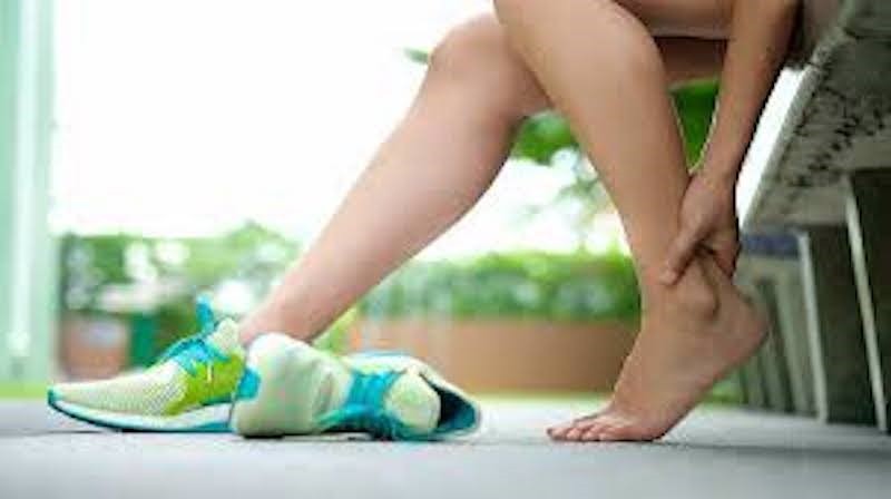 Chọn giày cũng là bước quan trọng để quá trình tập luyện hiệu quả. Chọn giày cũng là bước quan trọng để quá trình tập luyện hiệu quả.