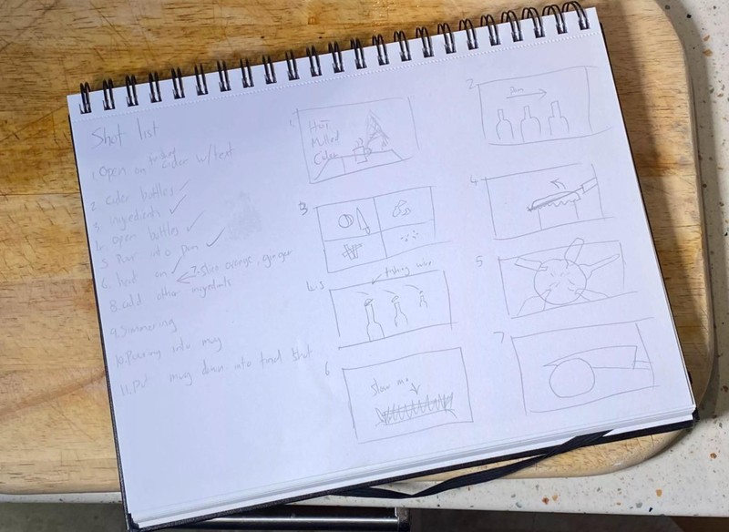 Phác thảo ý tưởng cho video. Ảnh: CNET Phác thảo ý tưởng cho video. Ảnh: CNET