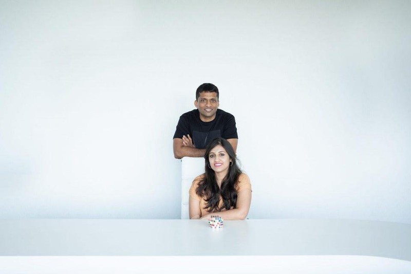 Byju và vợ là hai nhà sáng lập của edtech BYJU&apos;S (Ảnh: Forbes)
