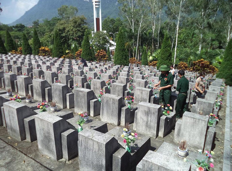 33 năm Mặt trận Vị Xuyên: chưa thể nguôi ngoai ảnh 3 Các anh sẽ còn sông mãi trong lòng dân tộc