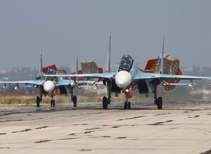 Tiêm kích Su-30SM của Nga hoạt động ở Syria. Tiêm kích Su-30SM của Nga hoạt động ở Syria.