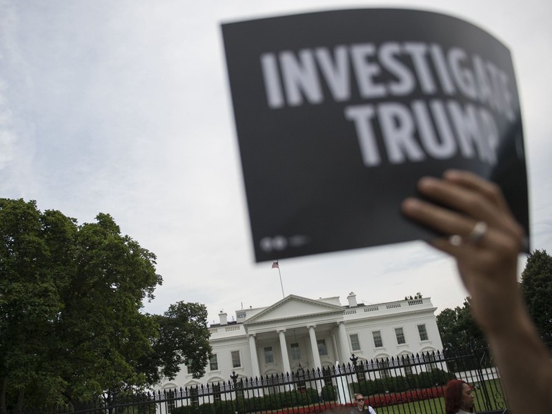 Làn sóng phản đối ông Donald Trump nổi lên khắp nước Mỹ.