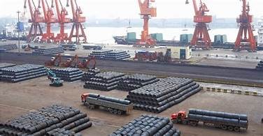 Sắt thép Trung Quốc dư thừa bị EU coi là mối đe dọa đối với nền công nghiệp của châu Âu.